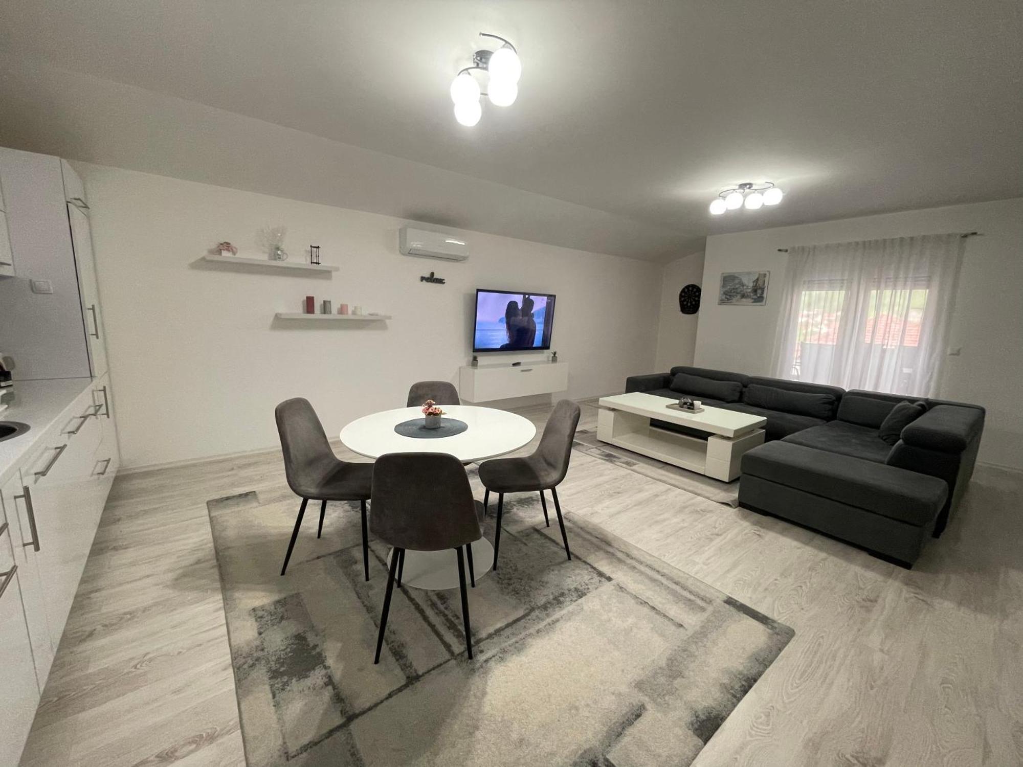 Apartman Kis Яйце Екстер'єр фото